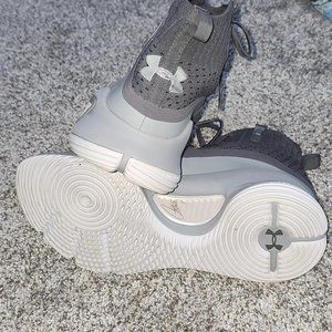 UNDER ARMOUR SC STEPH CURRY BASKETBALL SNEAKERS SIZE 8.5